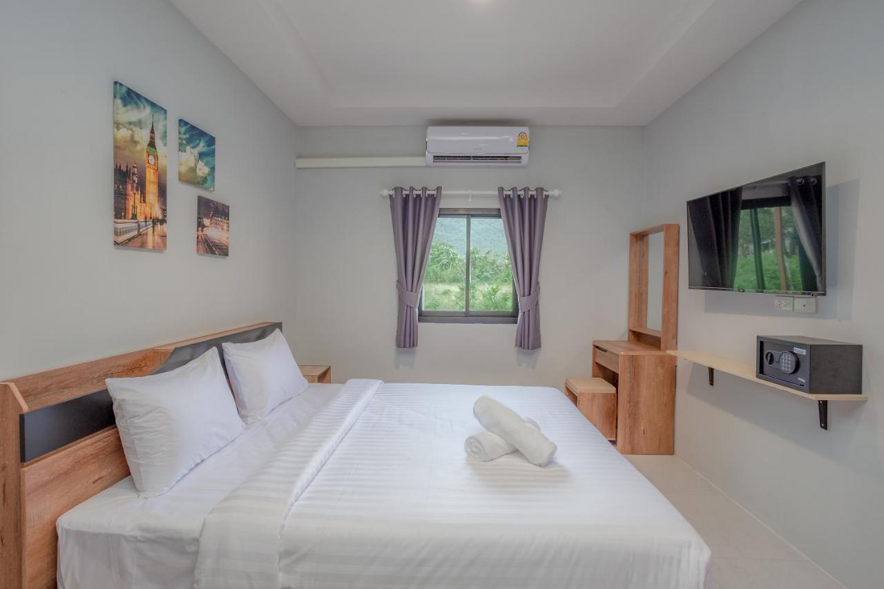 Malinee Resort Bang Tao Beach  Eksteriør billede